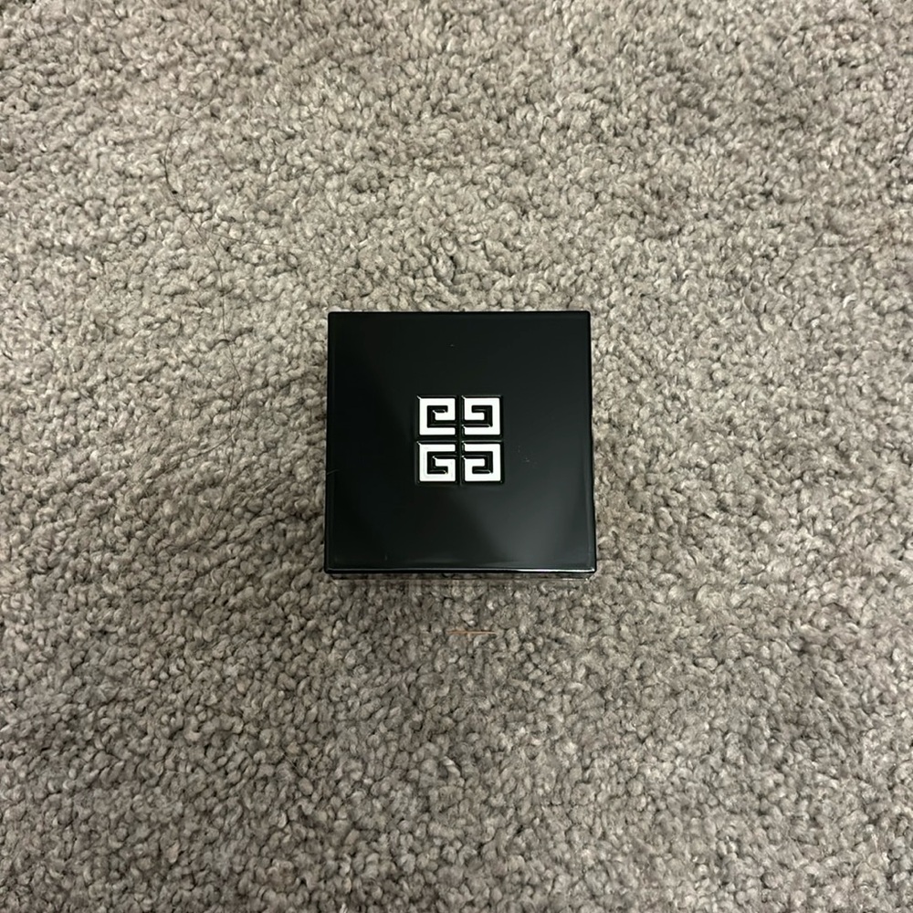 GIVENCHY PRISME LIBRE RADIANCE LOOSE POWDER